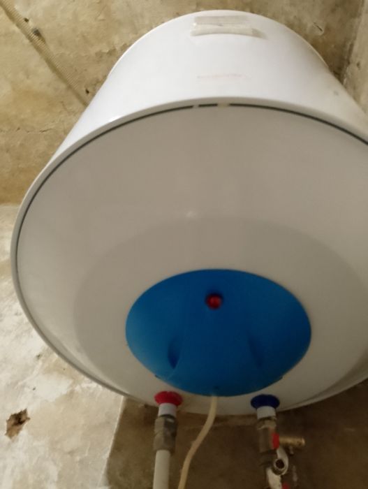 Продам бойлер Termopan