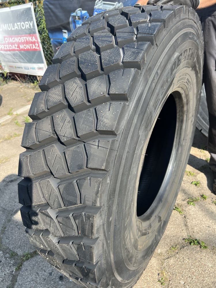 Opony napędowe budowlane 13 R22,5 Semperit Worker D2 NOWE FV komplet