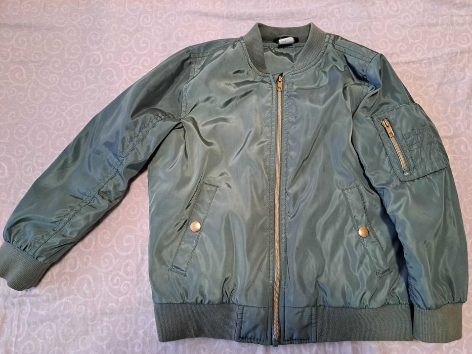 Вітровка на хлопчика 128 розмір