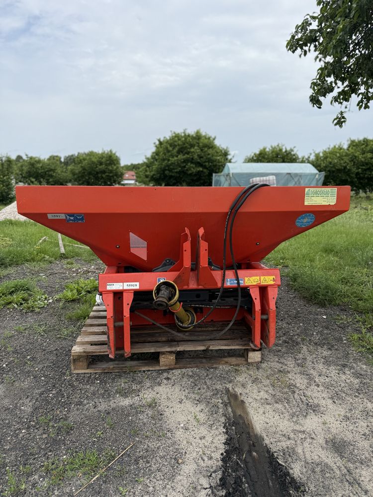 Rozsiewacz RAUCH MDS935