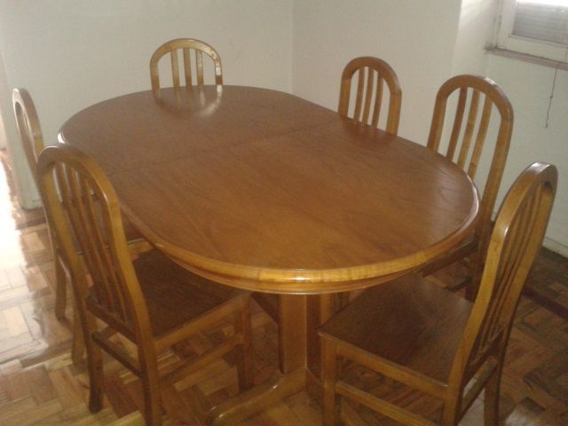 Mesa de sala que abre