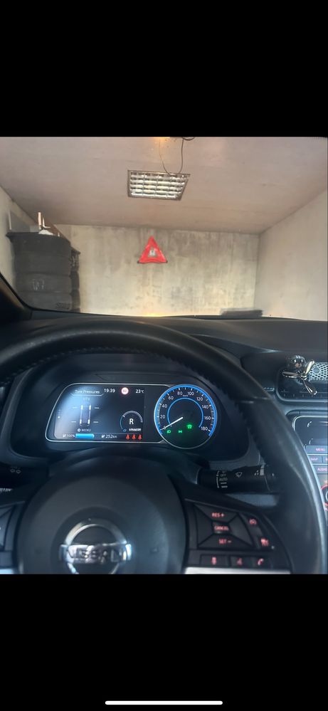 Nissan Leaf 2018