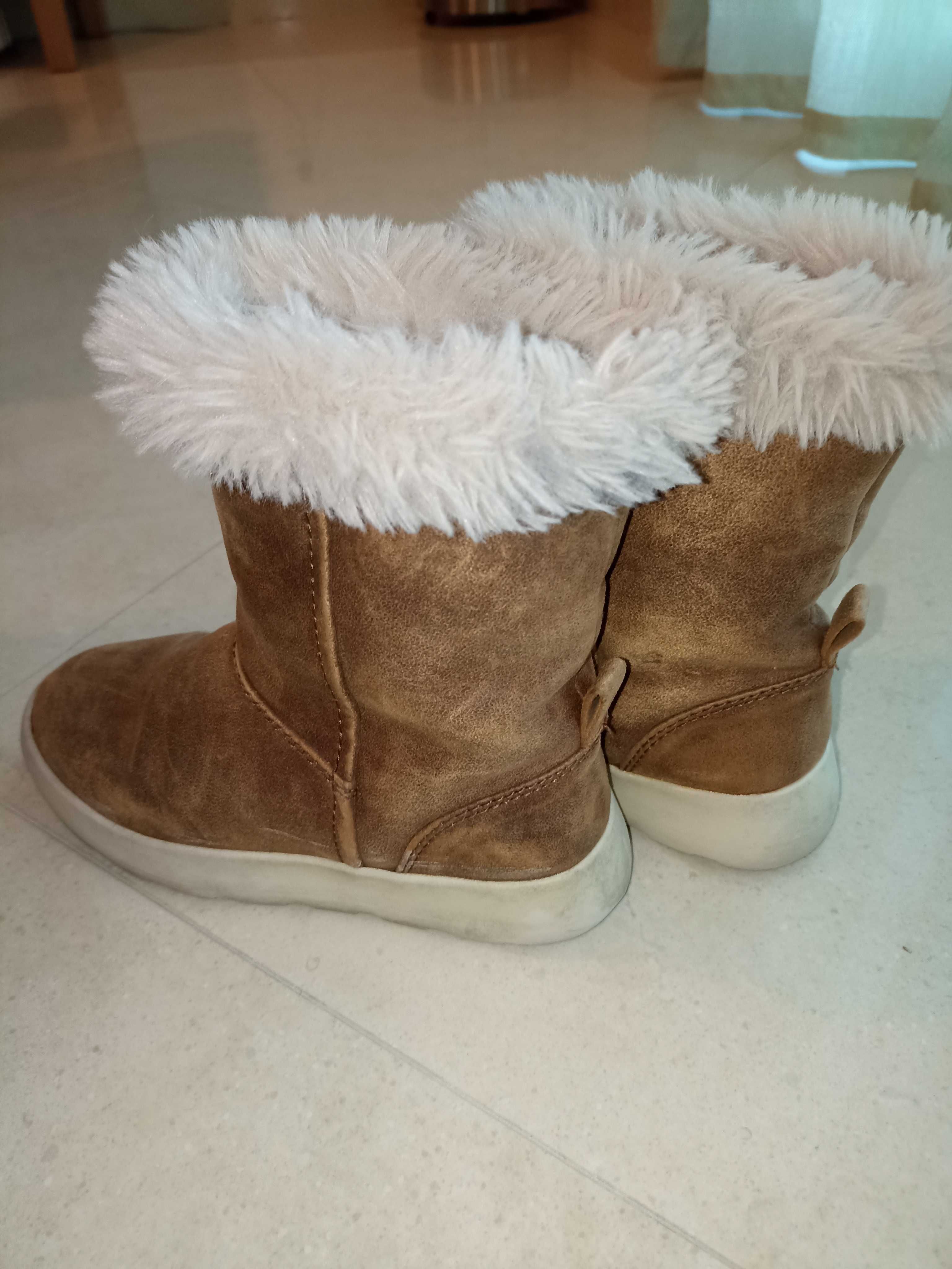 Botas  de menina- ZARA n° 31