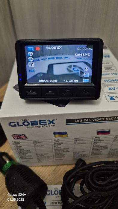 Видео регистратор GLOBEX  ge 203w  / ge205w