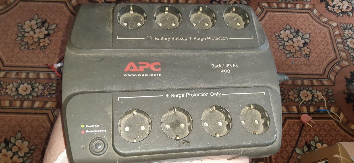 ДБЖ APC Black UPS-ES 400