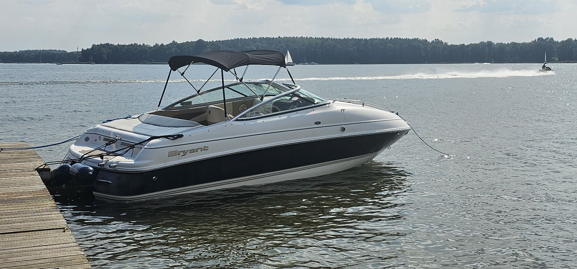 BRYANT 214  jacht , łódź motorowa , nie sea ray , bayliner , cobalt