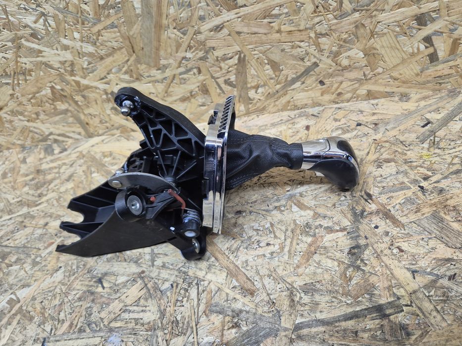 Wybierak lewarek zmiany biegów Opel Zafira C 1.6 CDTI