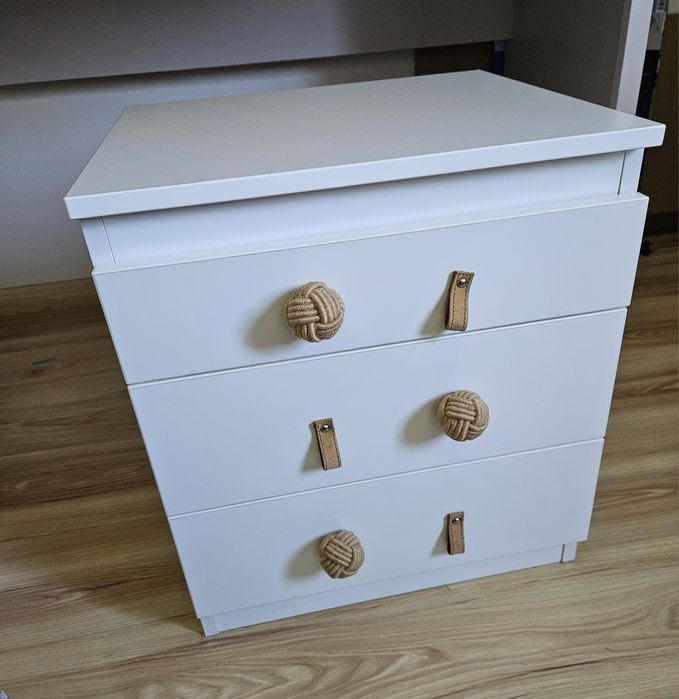 Komoda szafka nocna kontenerek z połyskiem