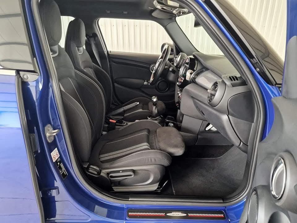Mini Cooper D Sport Edition John Cooper Works Look