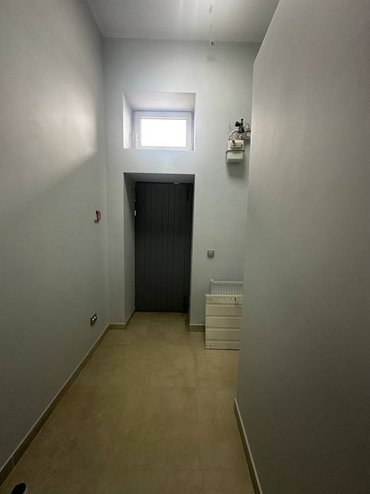 Оренда приміщення 90 м2 з прохідністю людей