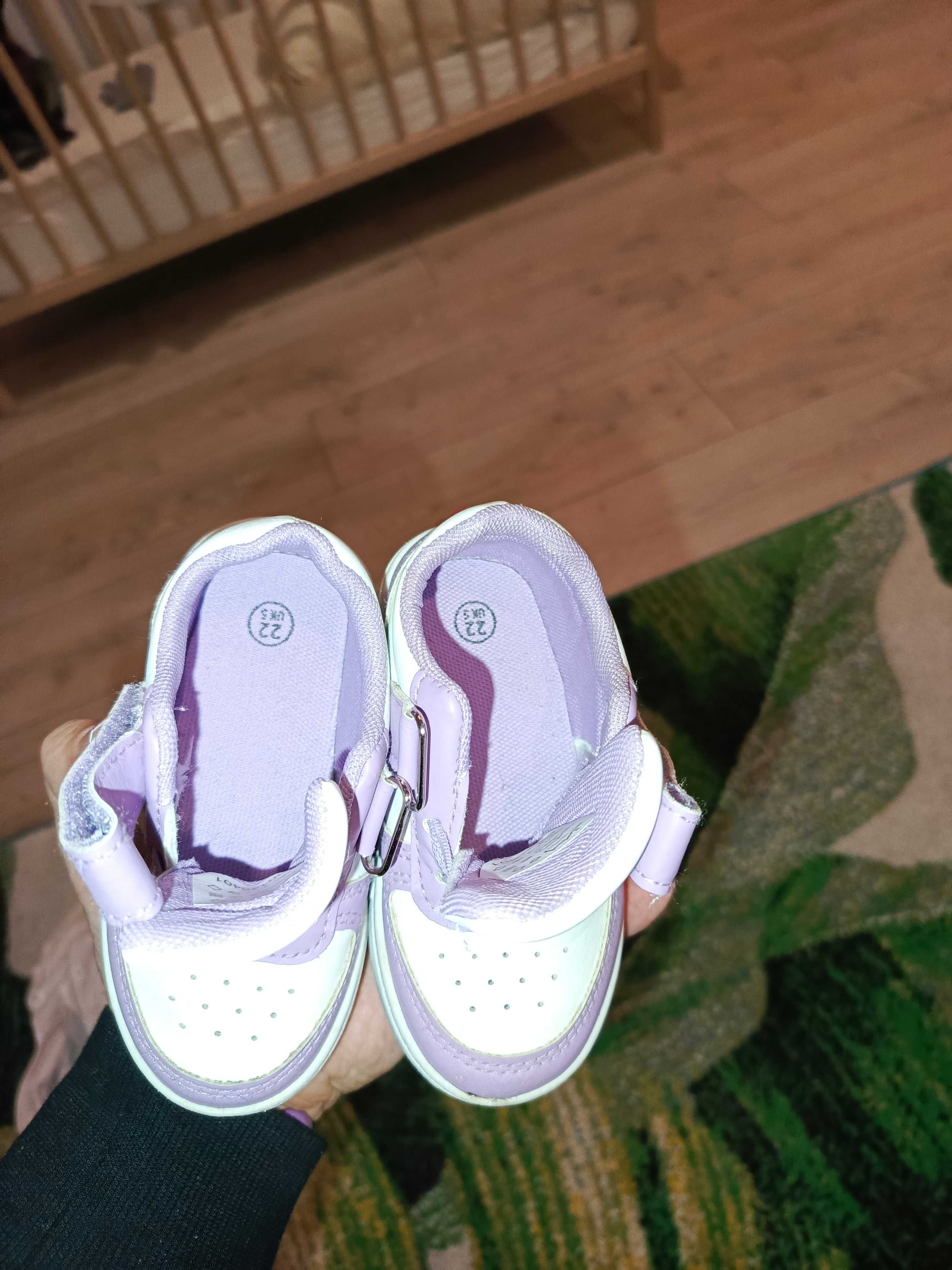 Buty dziecięce sneakersy rozmiar 22 Pepco