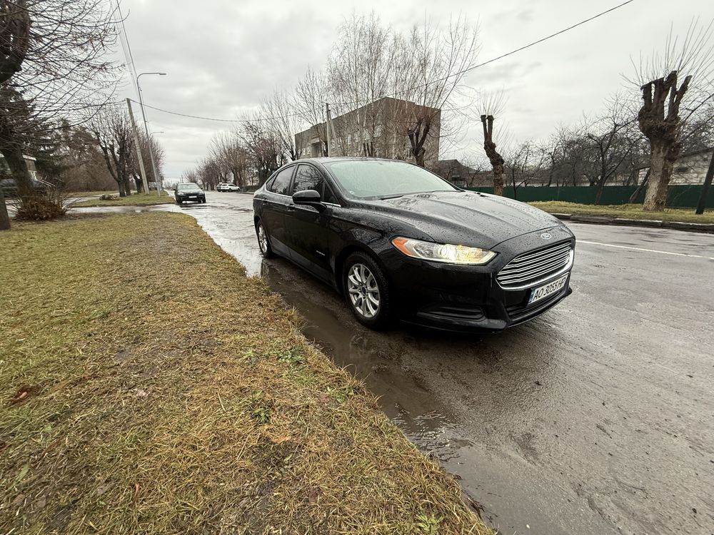 Ford fusion se 2015