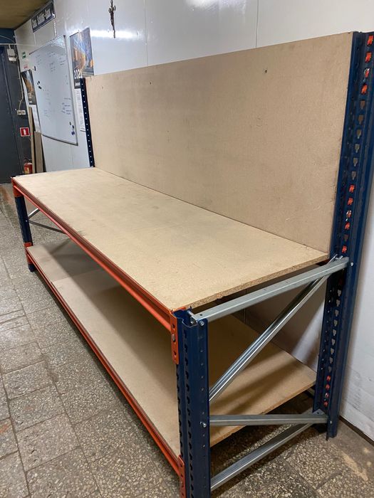 Stół warsztatowy z dodatkową płytą