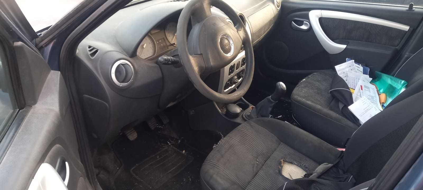 Dacia Logan MPI 2009 rok 1.6 benz ,7 miejsc ,uszkodzona TERNF kod laki