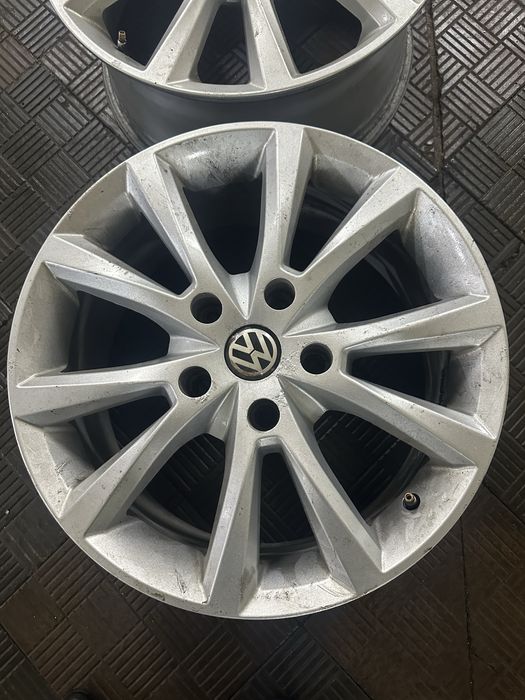 Продам легкосплавні диски R18 Wolksvagen Touareg NF
