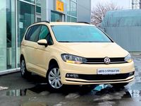Volkswagen Touran 2017 2.0D AT