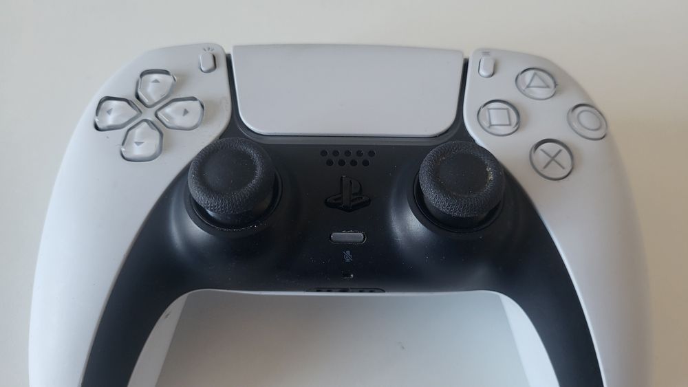 Oryginalny pad DualSense PS5. Ładny