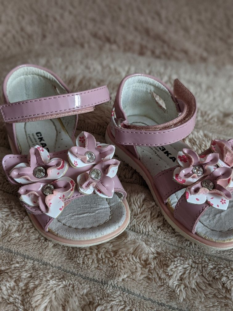Дівчачі Босоніжки Дитяче Взуття