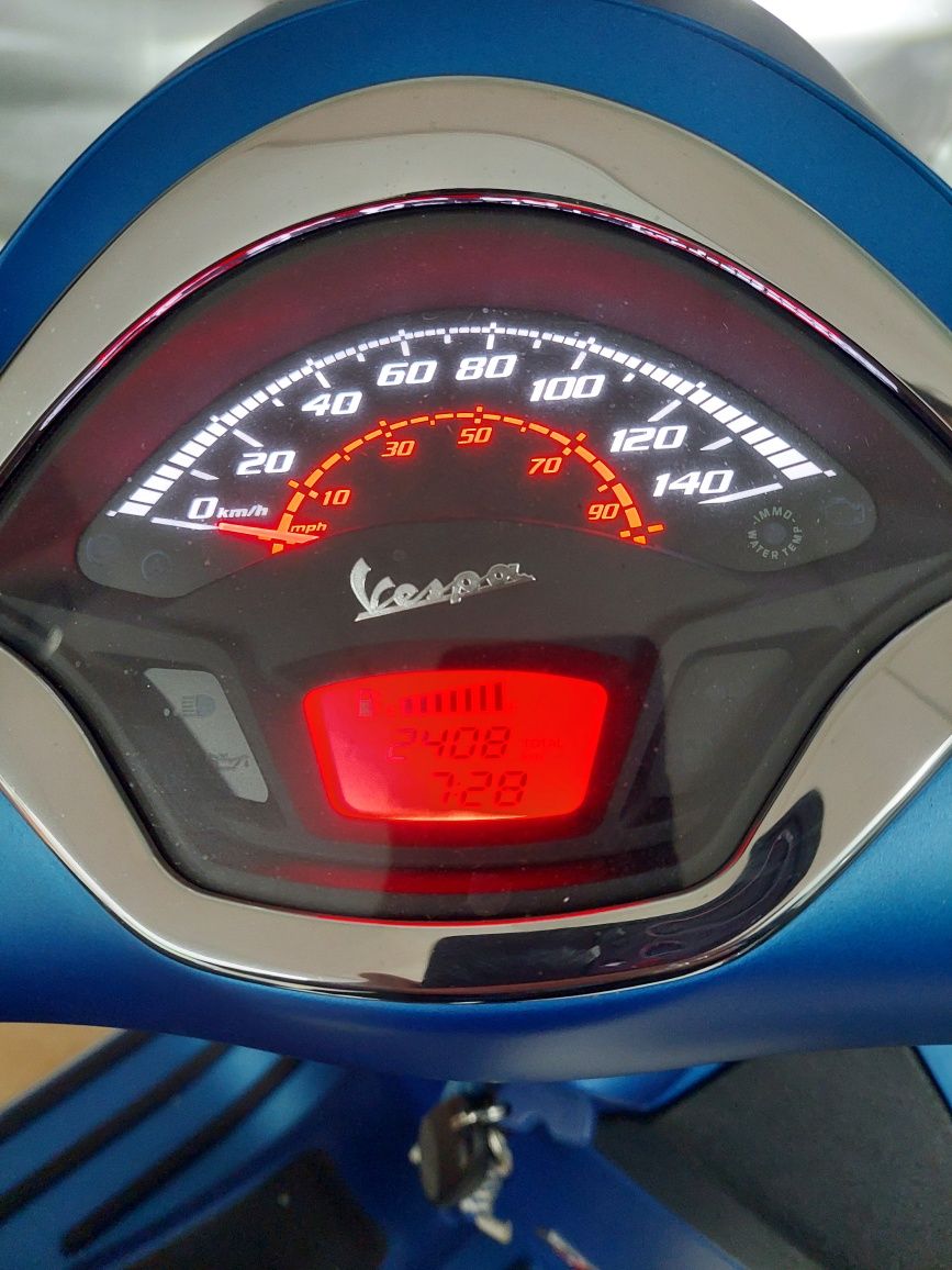 Vespa GTS 125 Super Troco