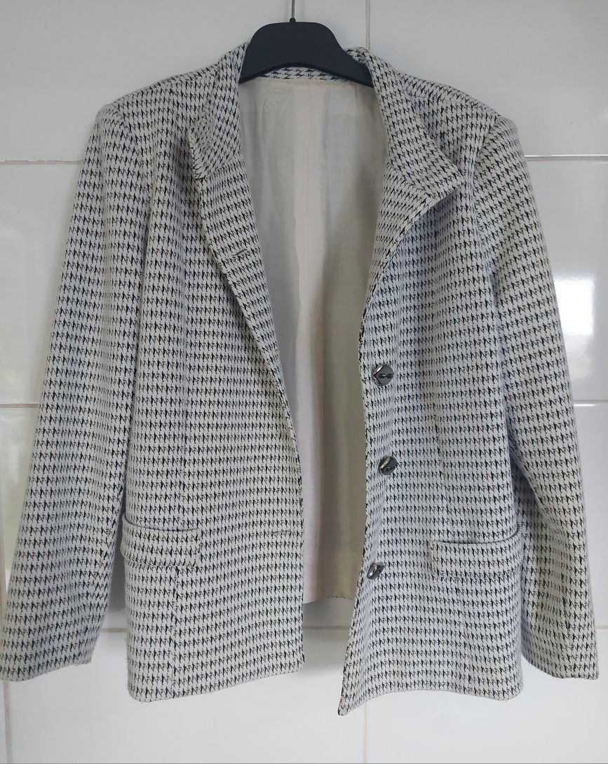 Blazer Branco Almofadado