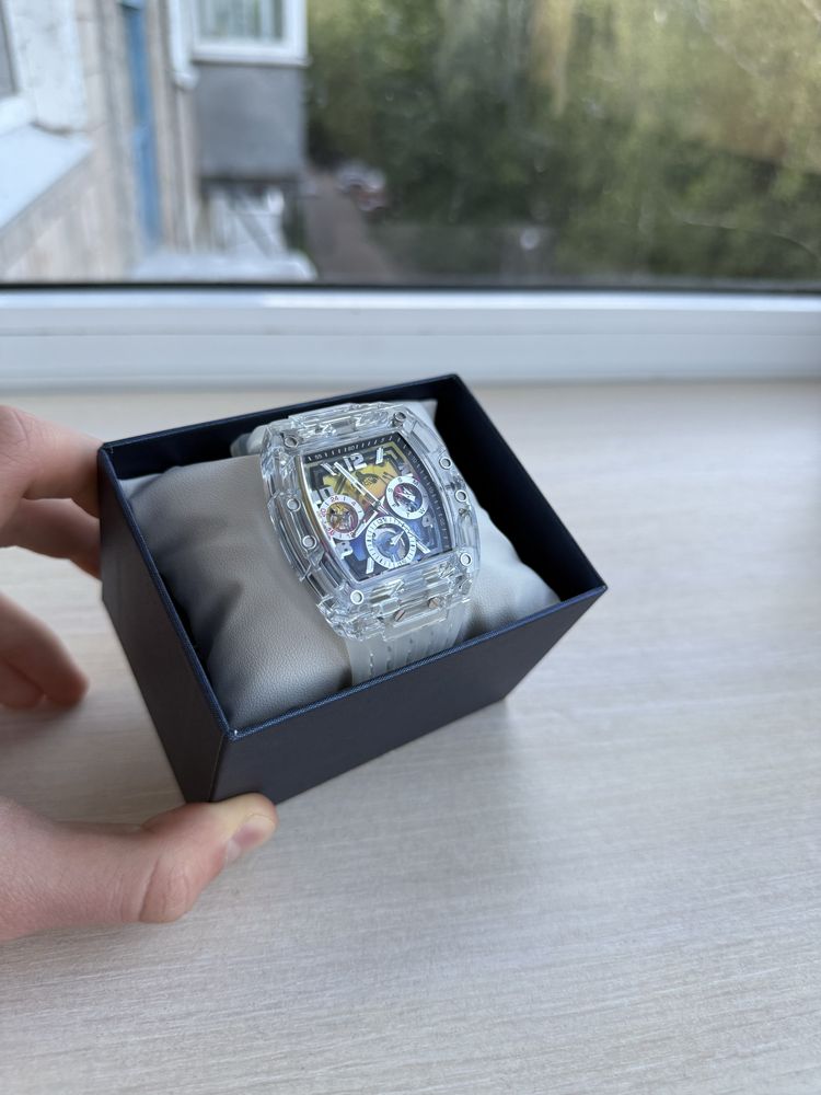 Годинник Guess Skeleton