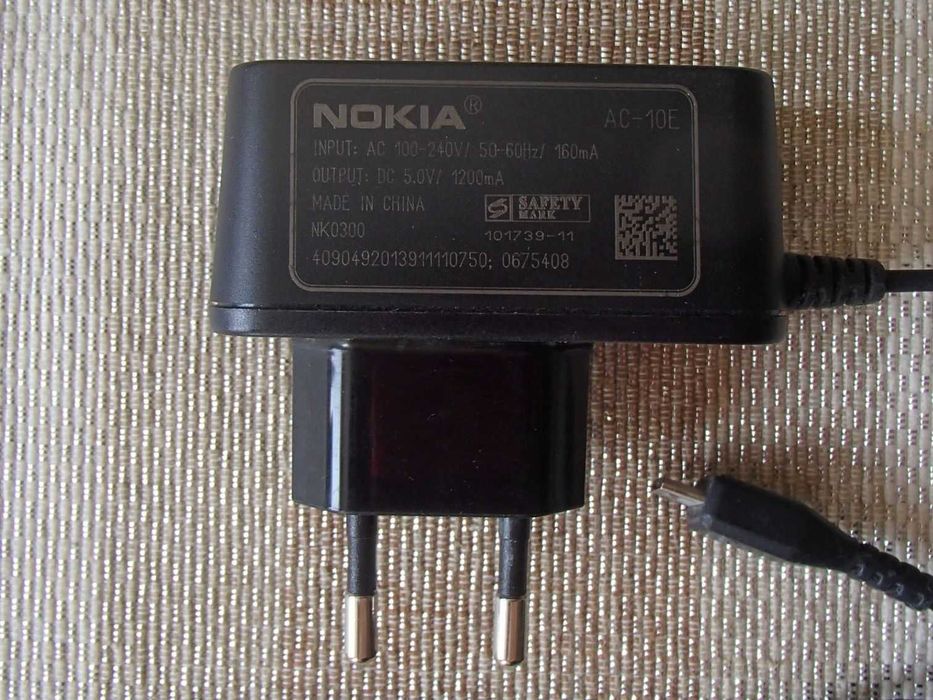 Ładowarka oryginalna Nokia AC-10E 5V 1200mA microUSB