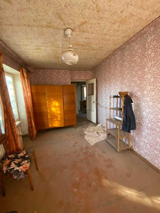 Продам 2-кімнатну квартиру у м. Новоукраїнка