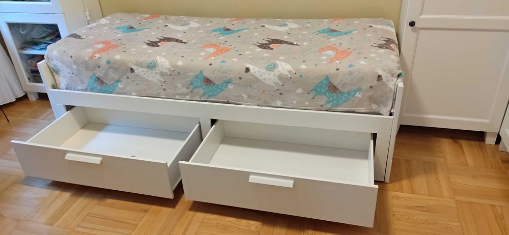 Łóżko IKEA BRIMNES [02] + 2 materace MALVIK (80x200/160x200)