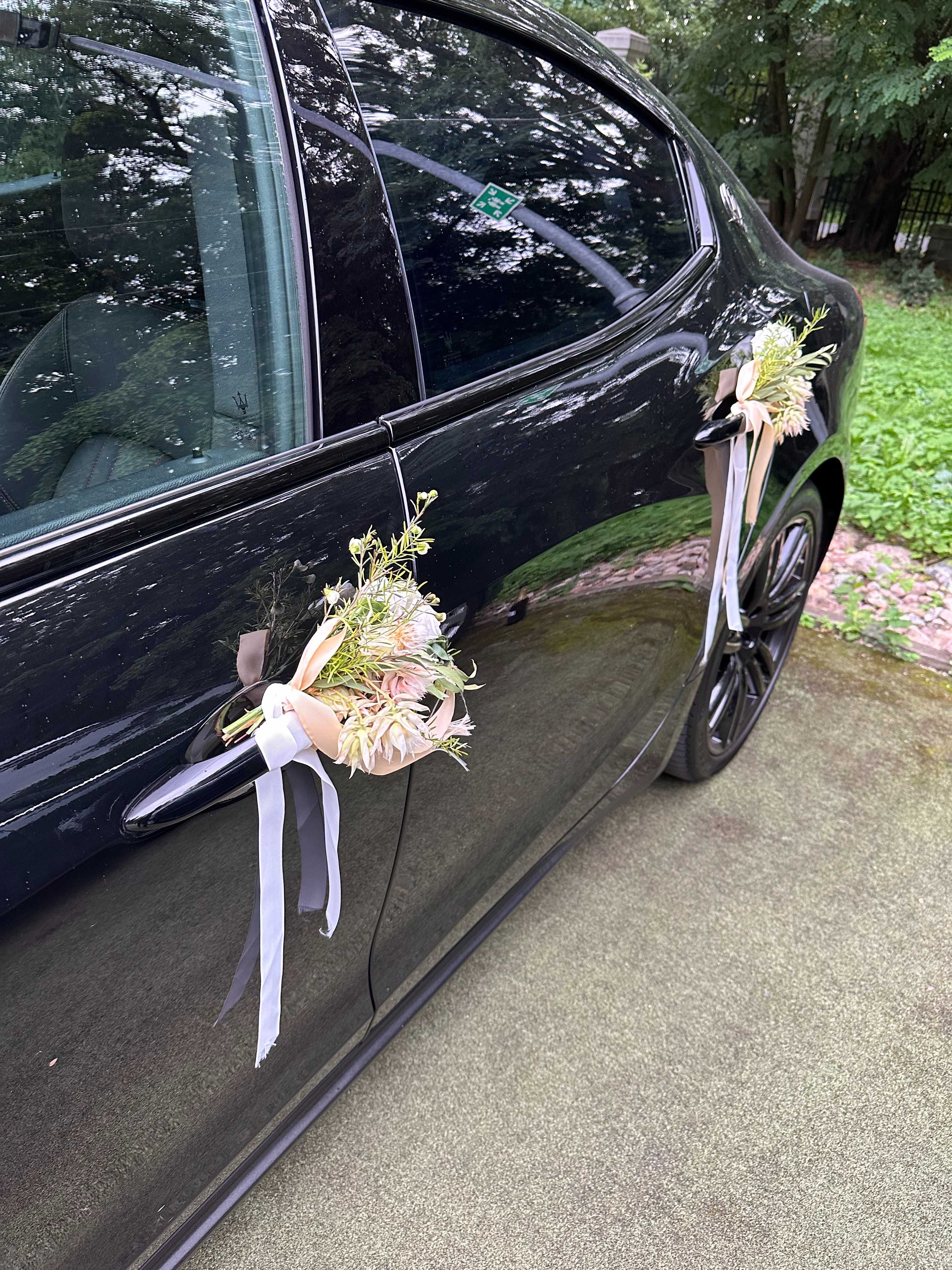 Maserati Ghibli  samochód auto z kierowcą do ślubu / na wesele