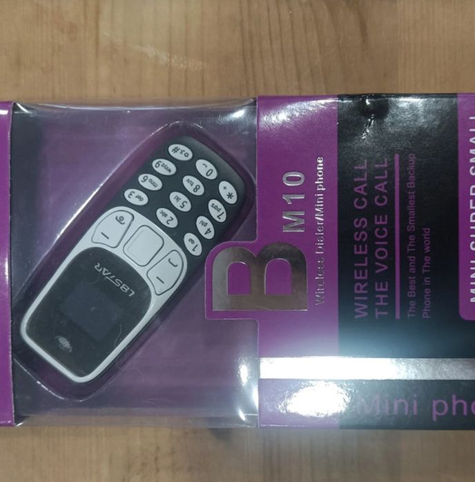 Telemóvel novo em embalagem original