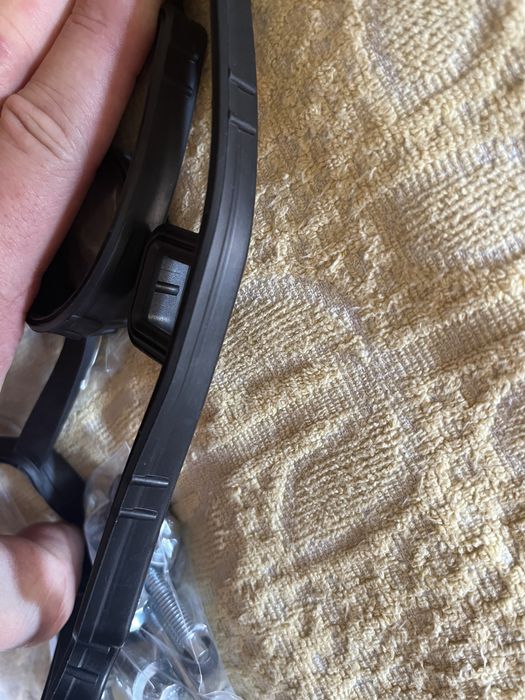 Клапанная крышка Opel Astra Meriva Zafira Vectra  xep, xe1