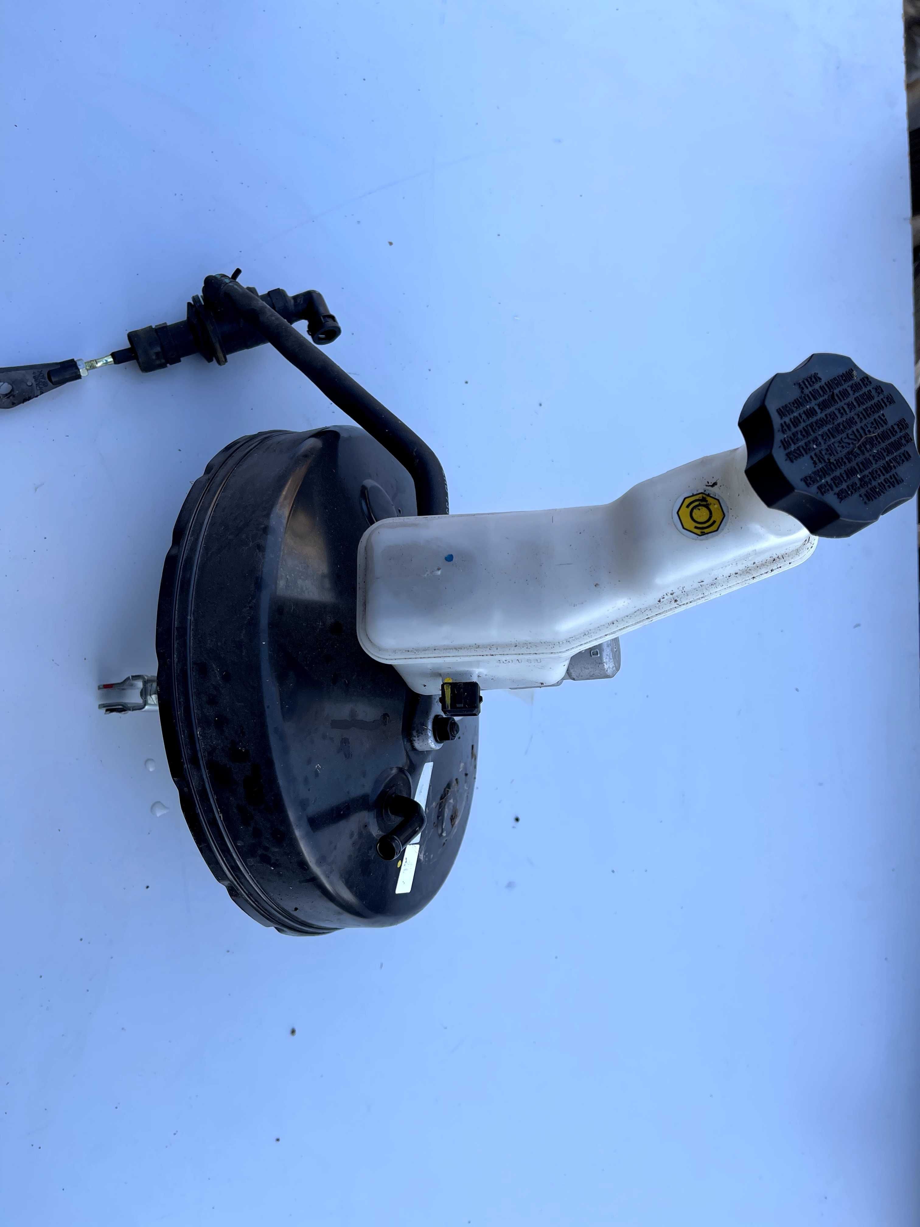 Serwo Hyundai ix35 12-