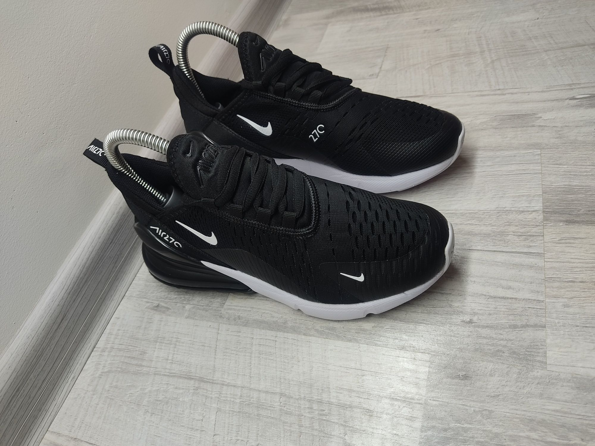 Жіночі кросівки Nike Air Max 270 Black(38,39,40,41, 42)