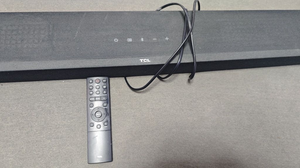 Soundbary TCLl8111 DOLBY ATMOS 260wat 2x subwoofer bass