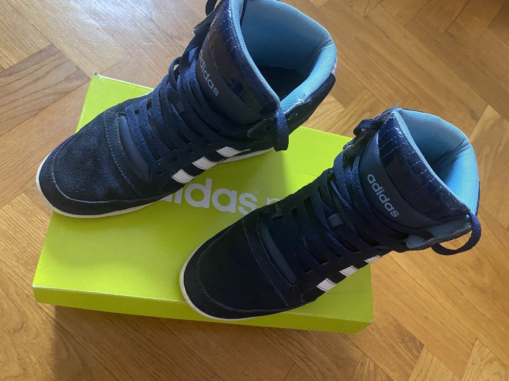 Сникерсы Adidas кроссовки Адидас р.38 состояние идеальное