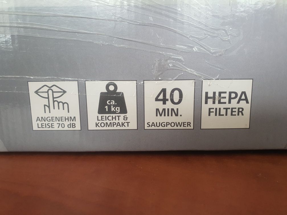 Odkurzacz akumulatorowy bezprzewodowy bezworkowy pionowy