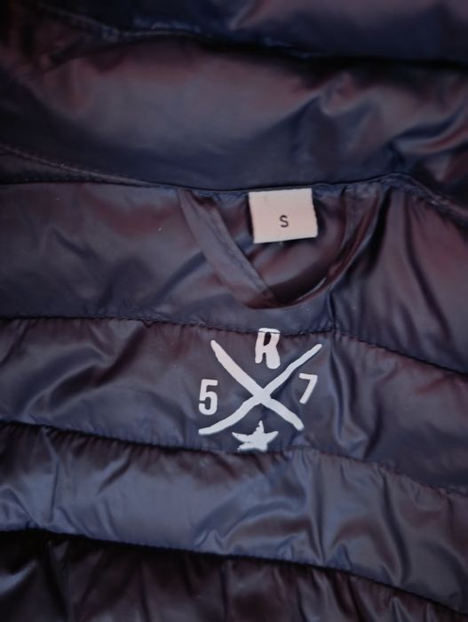 Жіноча осіння куртка