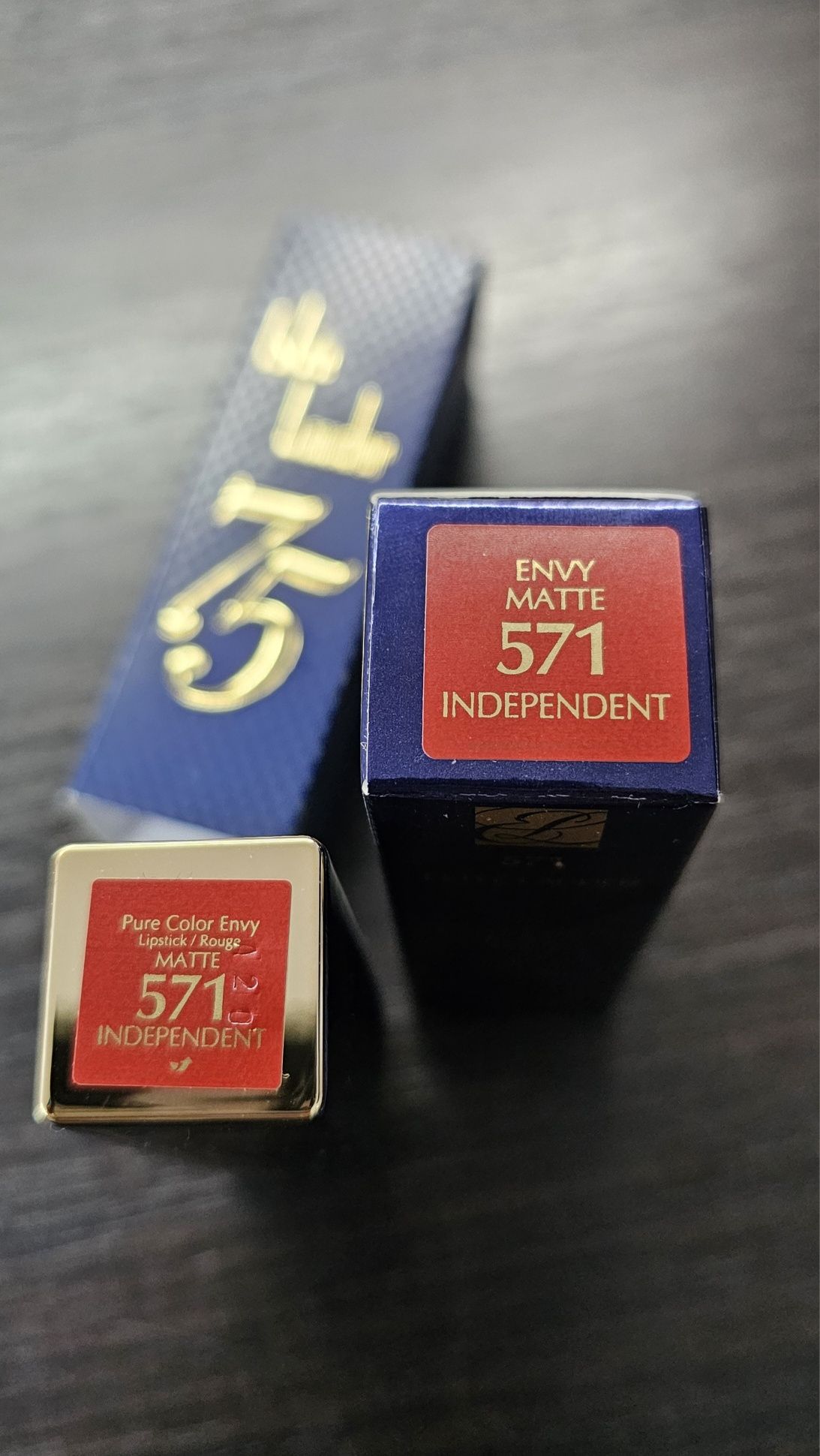 Estee Lauder - Envy Matte, 577 Independent. Matowa pomadka do ust