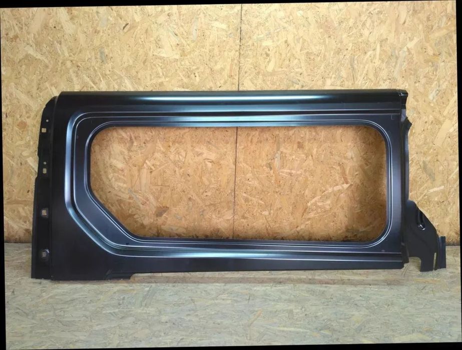 TRAFIC VIVARO 14- BŁOTNIK prawy tylny tył ćwiartka POSZYCIE