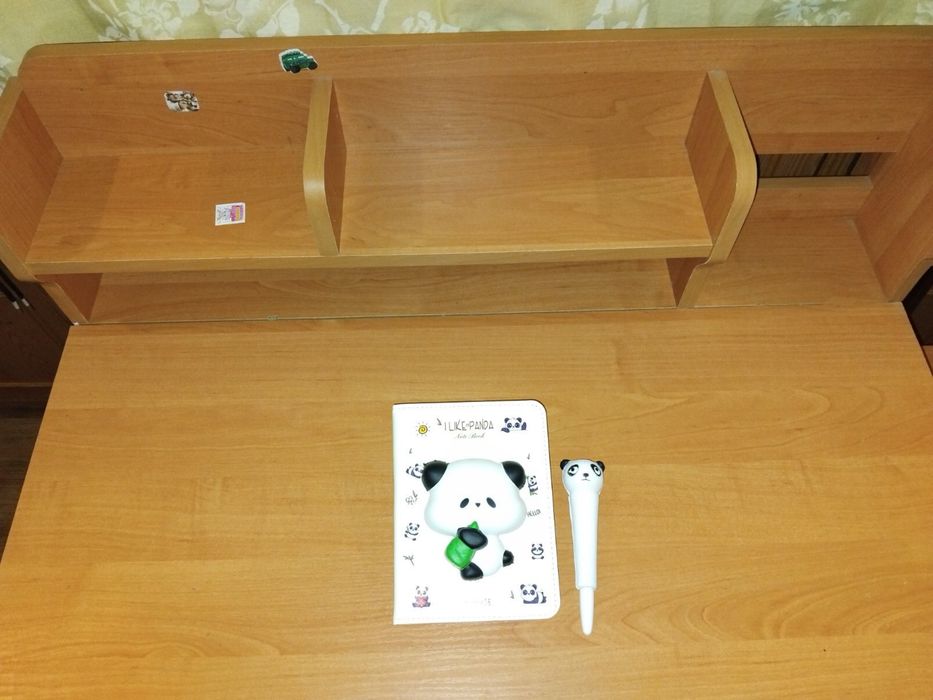 Учнівська парта з стільцем