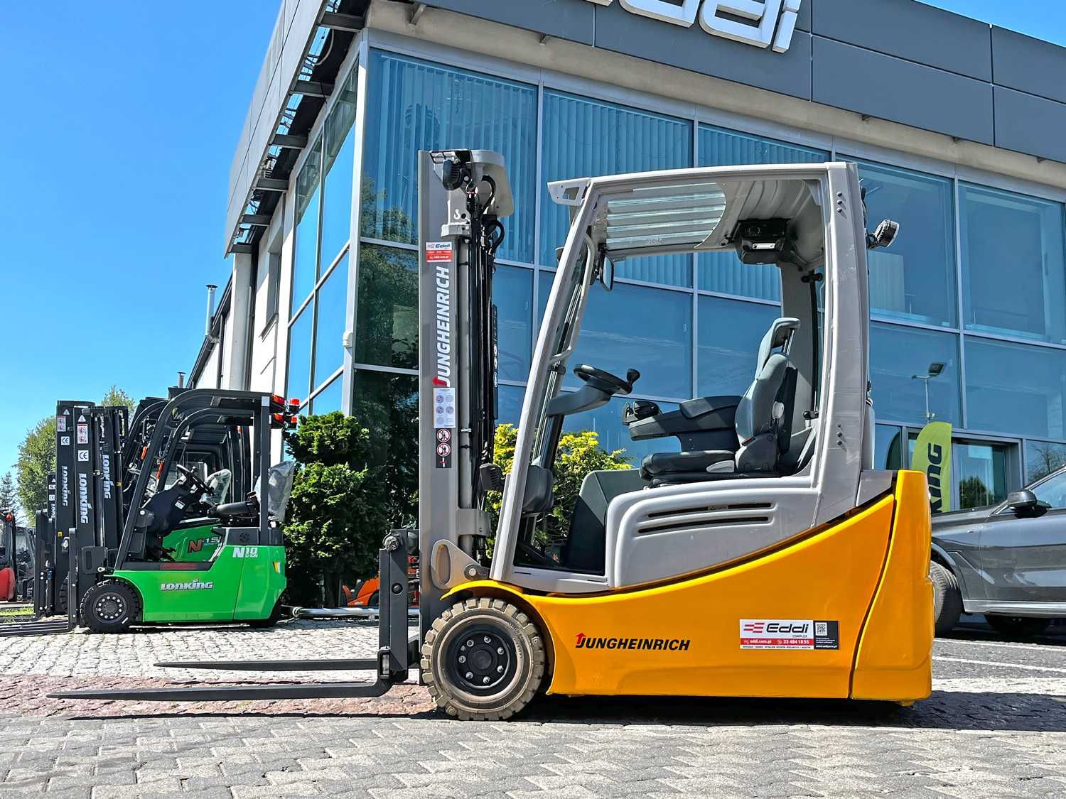 Wózek widłowy elektryczny Jungheinrich EFG216K 3,3m duplex wolny skok