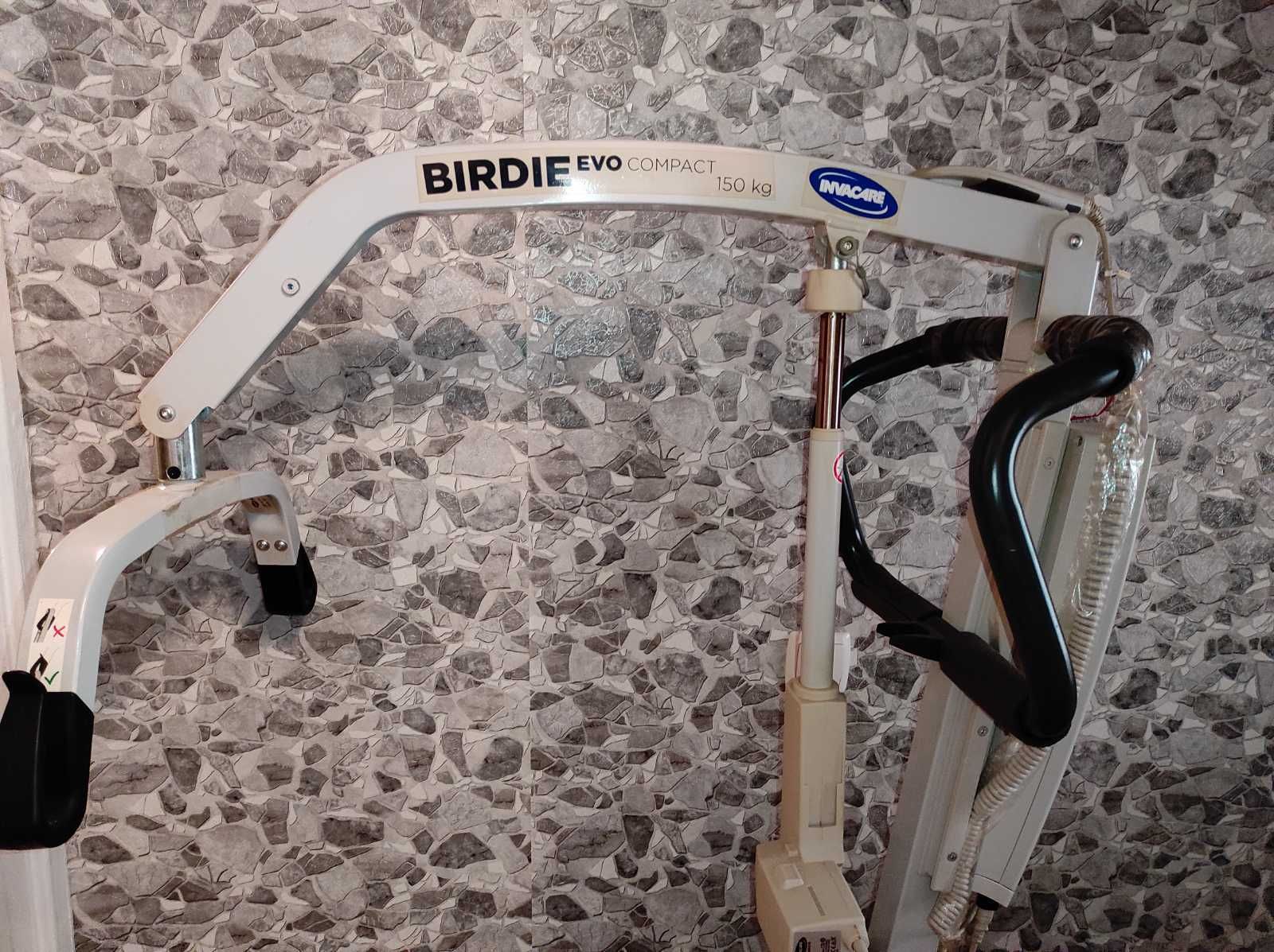 Подъемник Birdie Compact. Подъемник аккумуляторный.