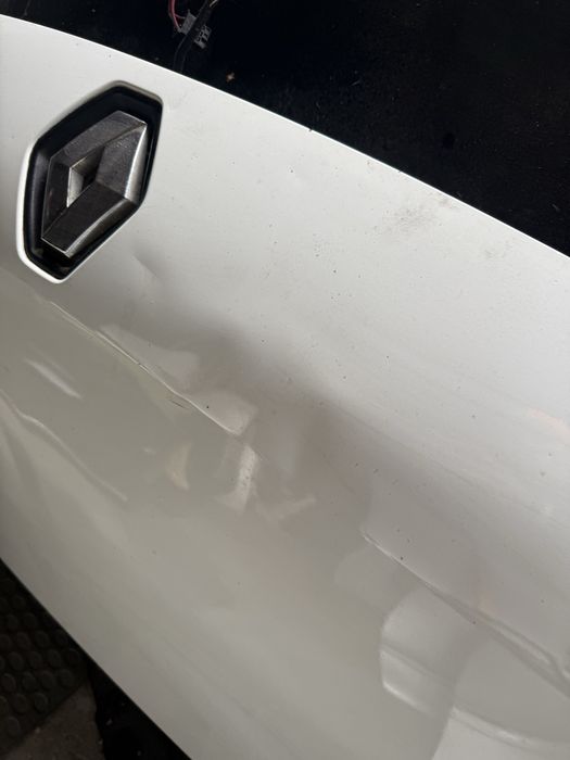 Maska przednia przód pokrywa silnika Master III