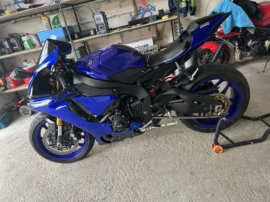 Yamaha r1 2018 !!!