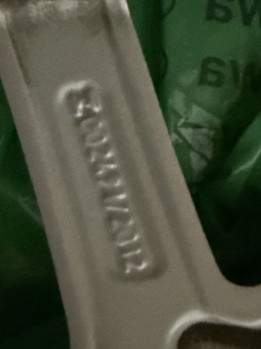 Volvo felgi z zimowymi oponami