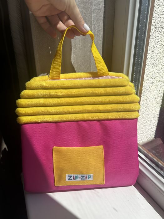 Текстильний будиночок для ляльки Roter Kafer, 24.7*3*25 см