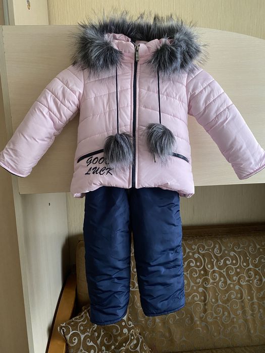 Зимовий комбенізон на дівчинку 104