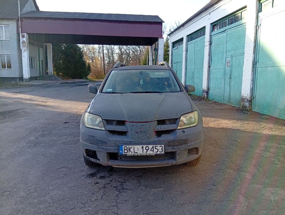 Продам Митсубиси аутлендер