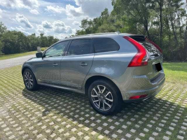 2016 Volvo XC60 T5 Drive-E Platinum