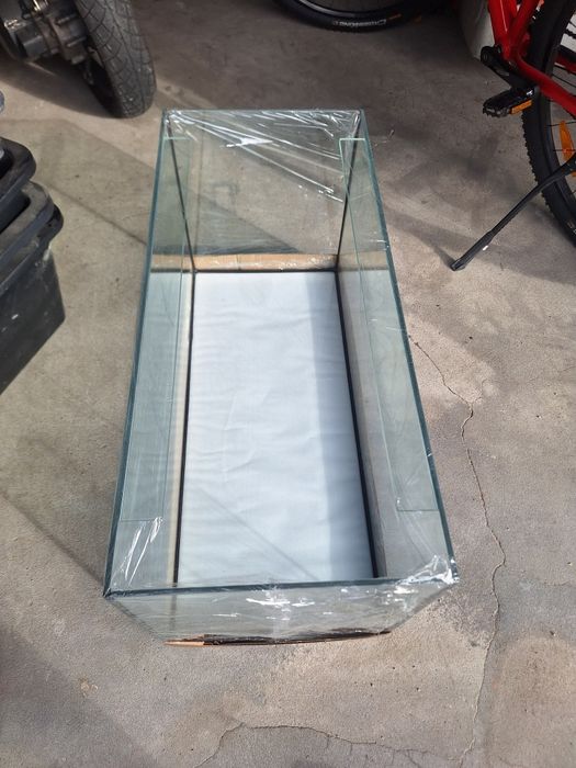 Nowe akwarium 80x35x40h ryby krewetki